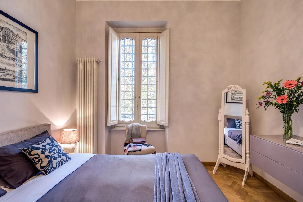 Palazzo Marescalchi Belli, Vicino Piazza Di Spagna Řím Exteriér fotografie